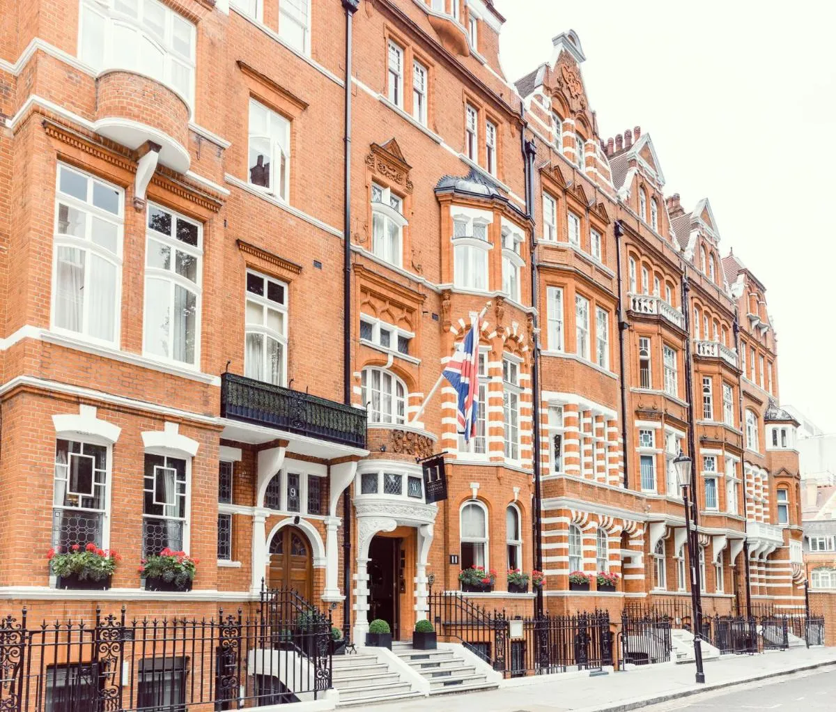 Image 4 of 11 Cadogan Gardens, The Apartments and The Chelsea Townhouse by Iconic Luxury Hotels