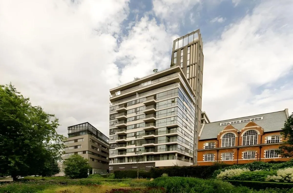 Image 4 of 3 Million Pound Luxury Large Tower Bridge Direct Views Sleeps 6