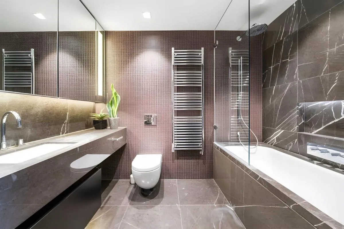 Image 2 of 3 Million Pound Luxury Large Tower Bridge Direct Views Sleeps 6