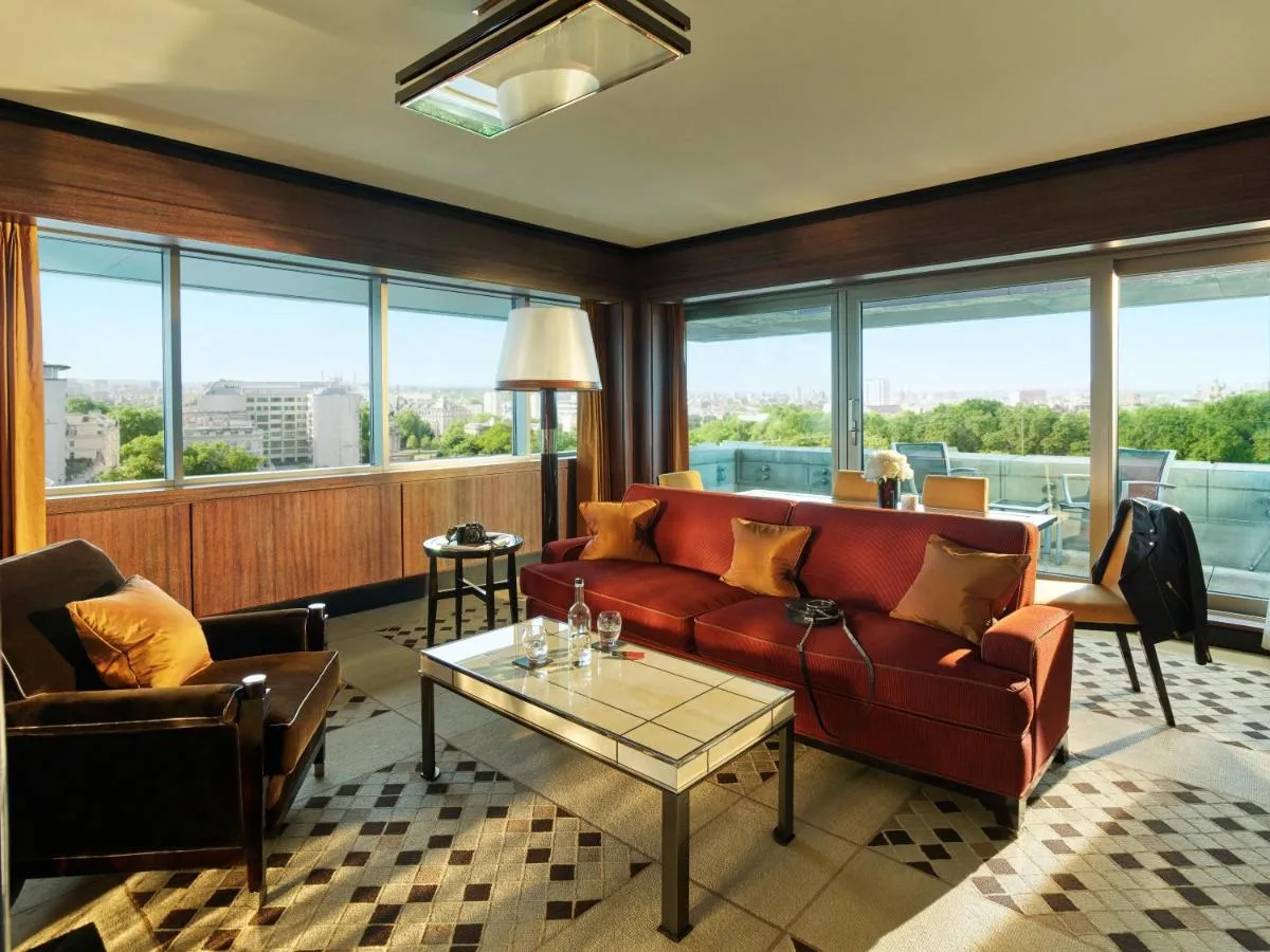 Image 5 of 45 Park Lane – Dorchester Collection