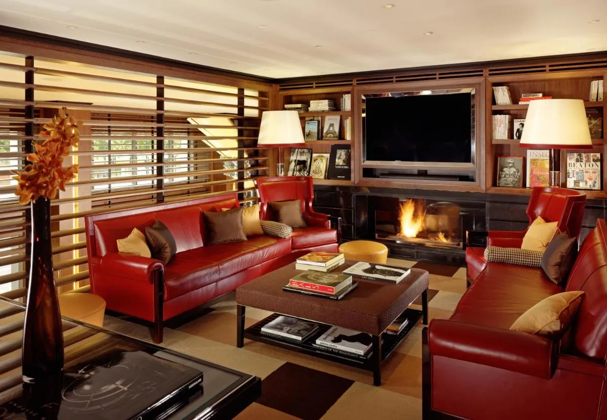 Image 4 of 45 Park Lane – Dorchester Collection
