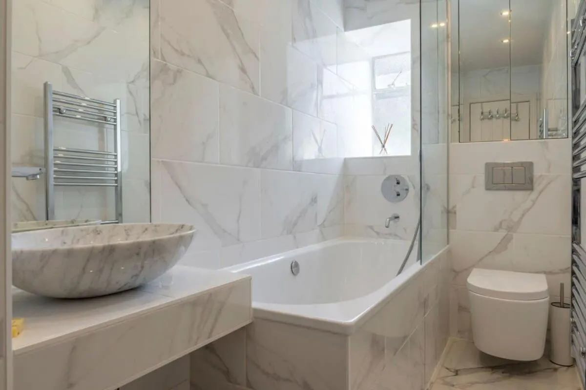 Image 6 of A Regal Abode – Marylebone – by Frankie Says