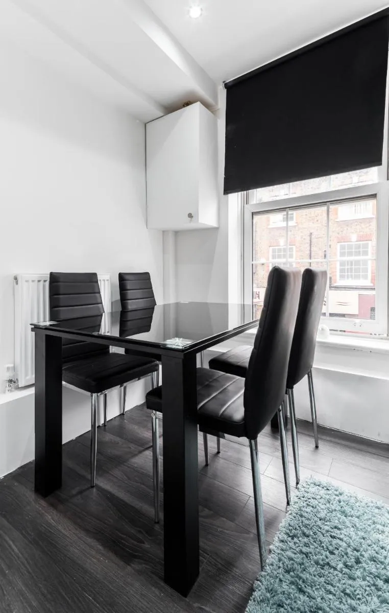 Image 5 of Aldgate Flats