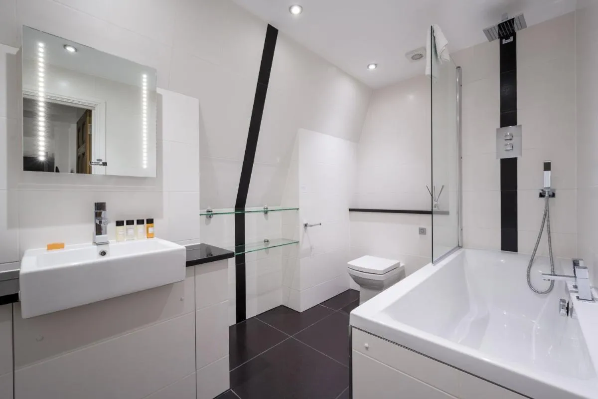 Image 2 of Apartment 4, 48 Bishopsgate by City Living London