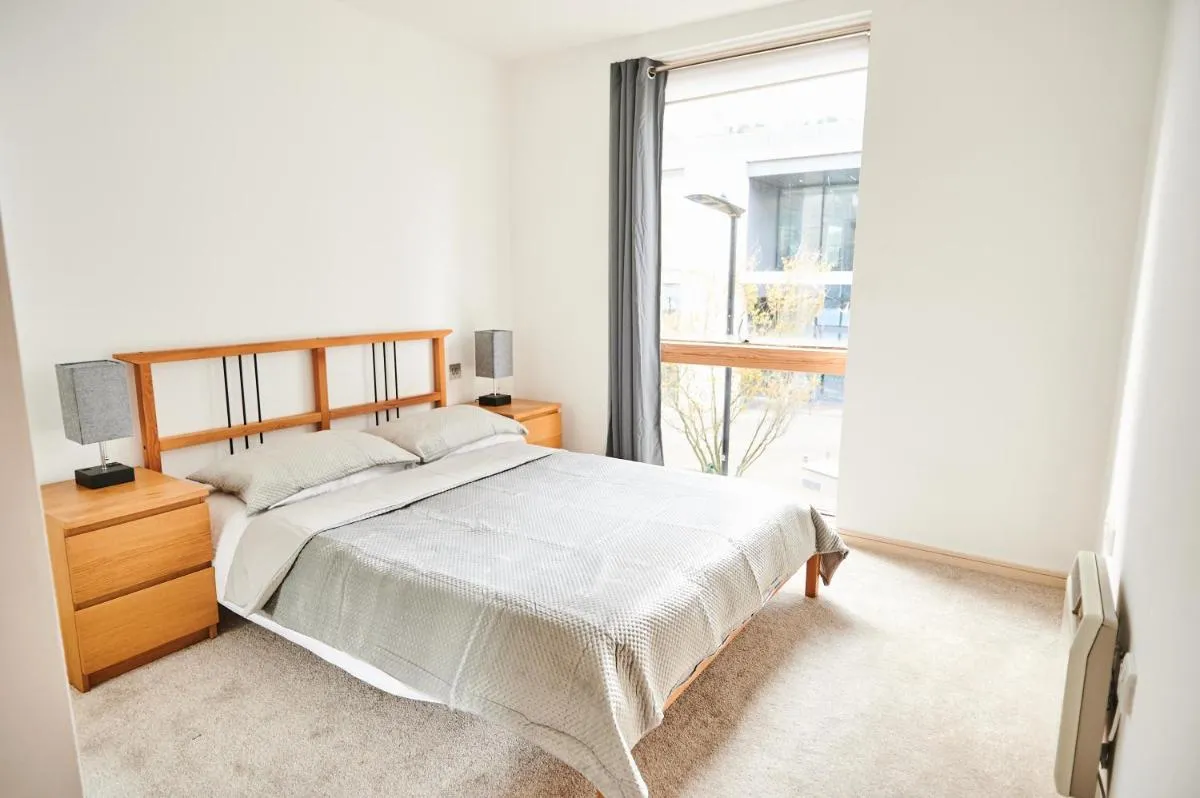 Image 6 of Apartment in old street