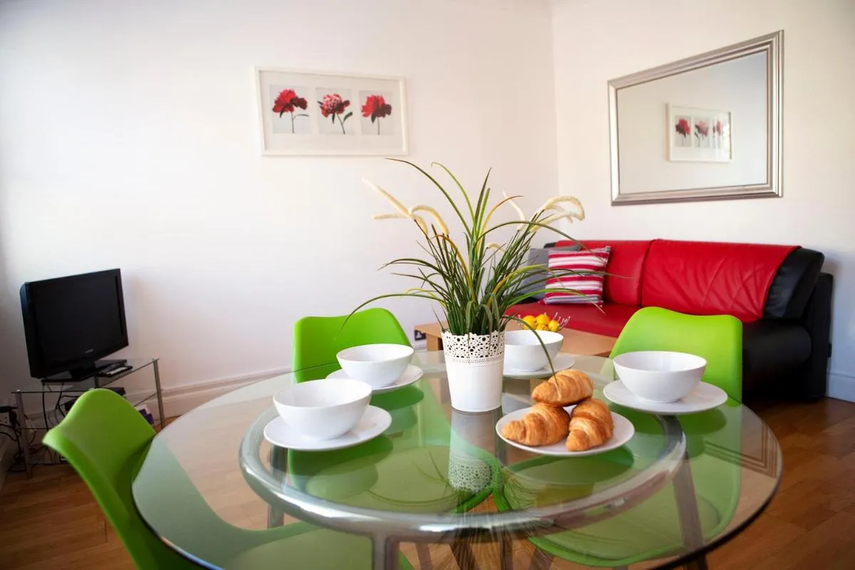 Image 5 of Apt 2, Opera House by Indigo Flats