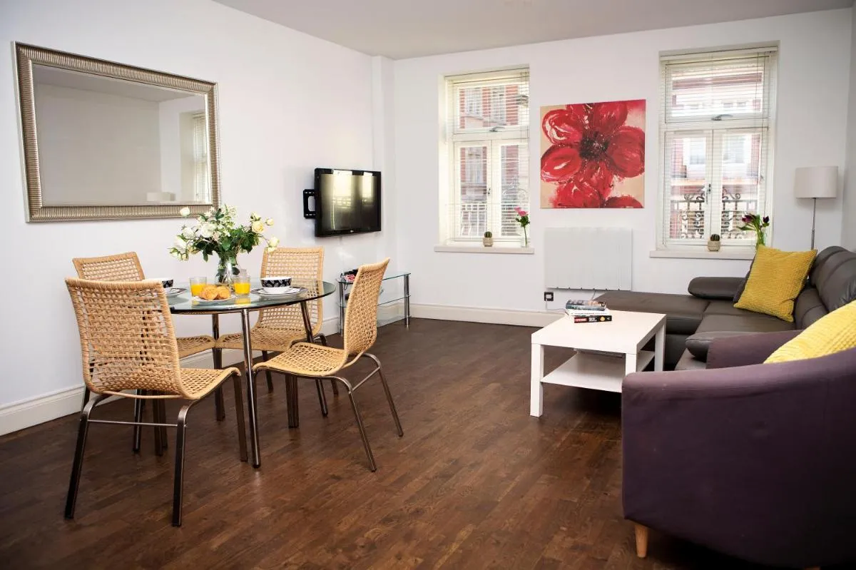 Image 4 of Apt 2, Trafalgar Square 2nd Floor by Indigo Flats