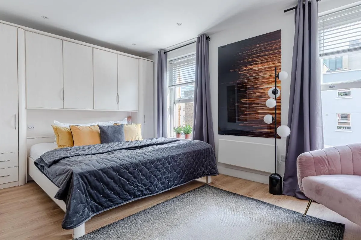 Image 6 of Architect’s Sophisticated Private 3bed 3bath House OFF OXFORD ST