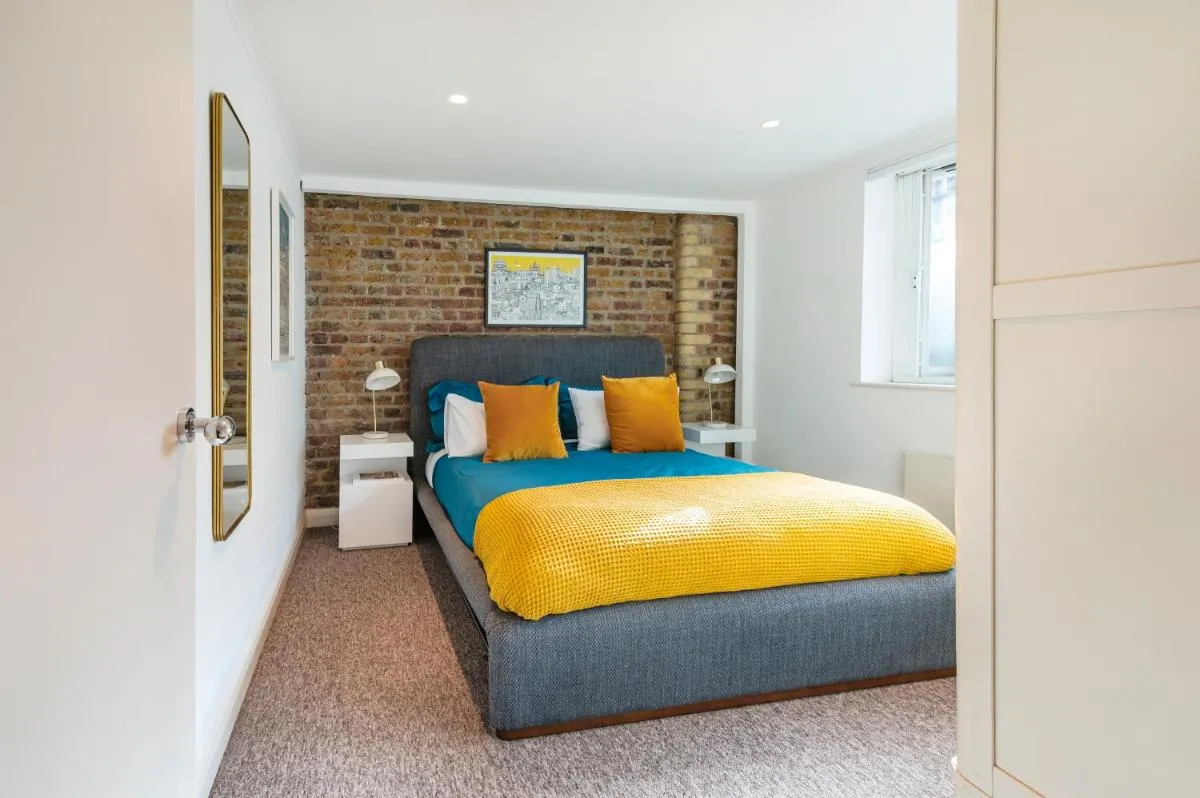 Image 1 of Arcore Premium Apartments Leicester Square