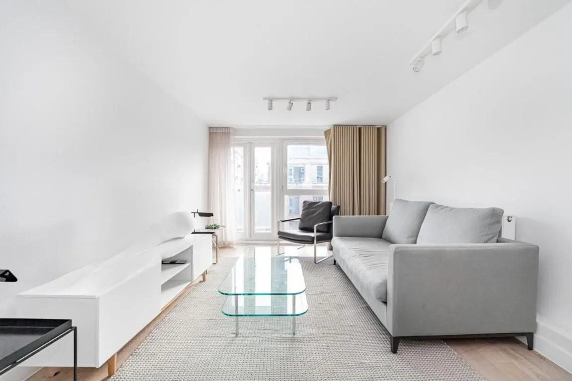Image of Bright Belgravia Apartment