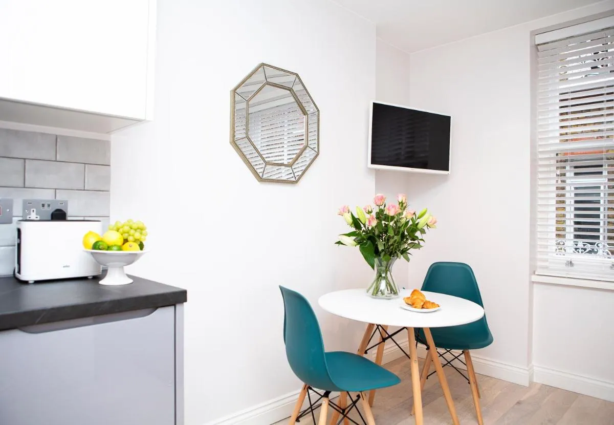 Image 6 of Carnaby Studios by Indigo Flats