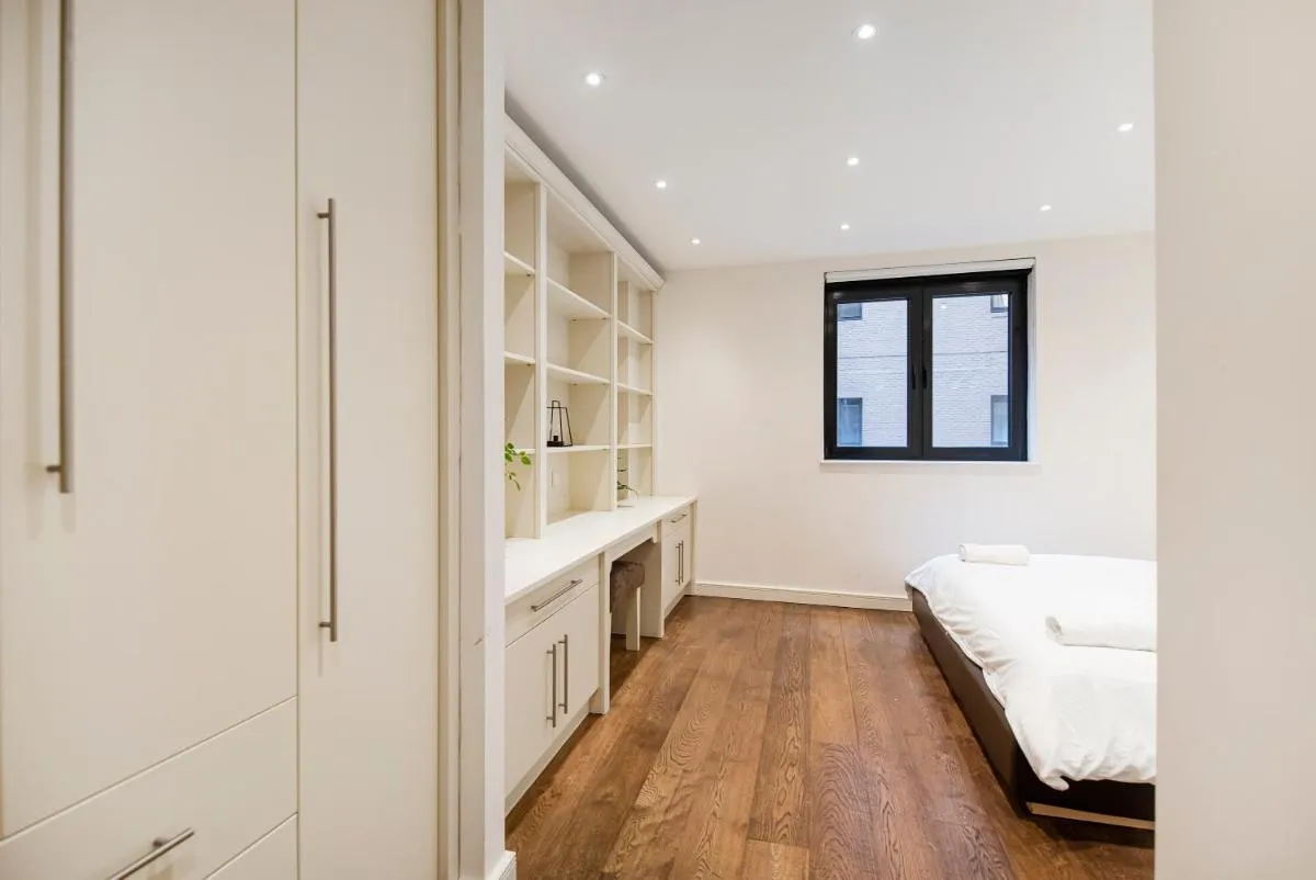 Image 1 of Central 2 Bed Maissonette