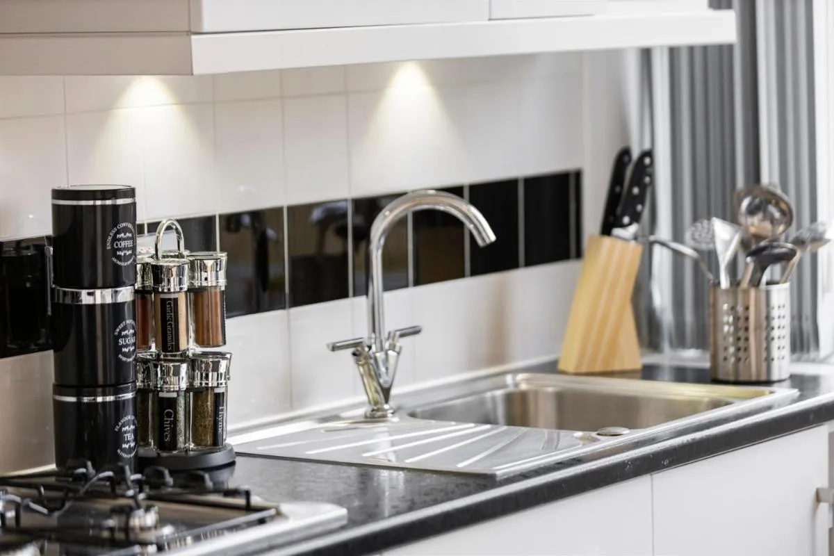 Image 1 of Central Located Apartment in City of London – Farringdon Station