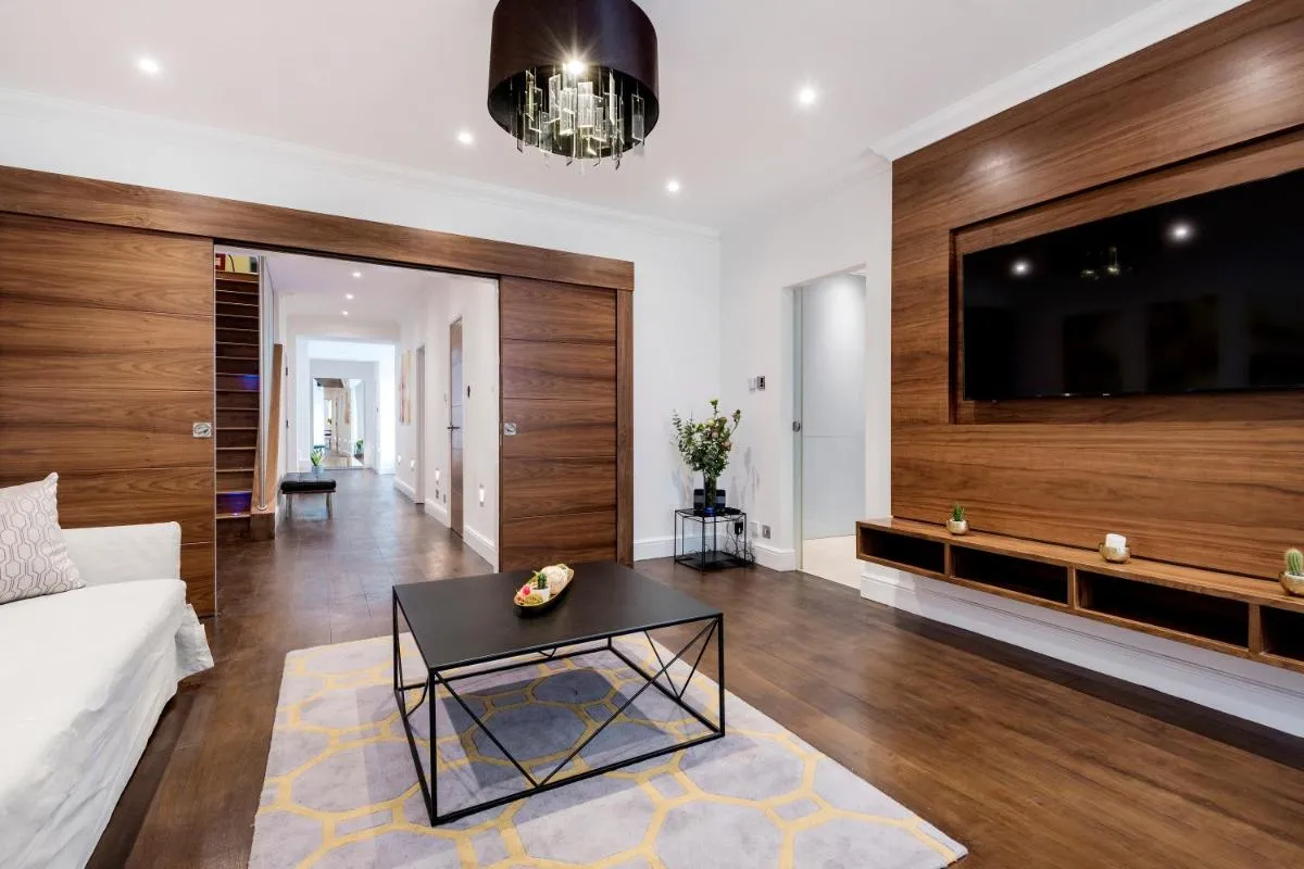 Image 6 of Central London Hyde Park Apartments
