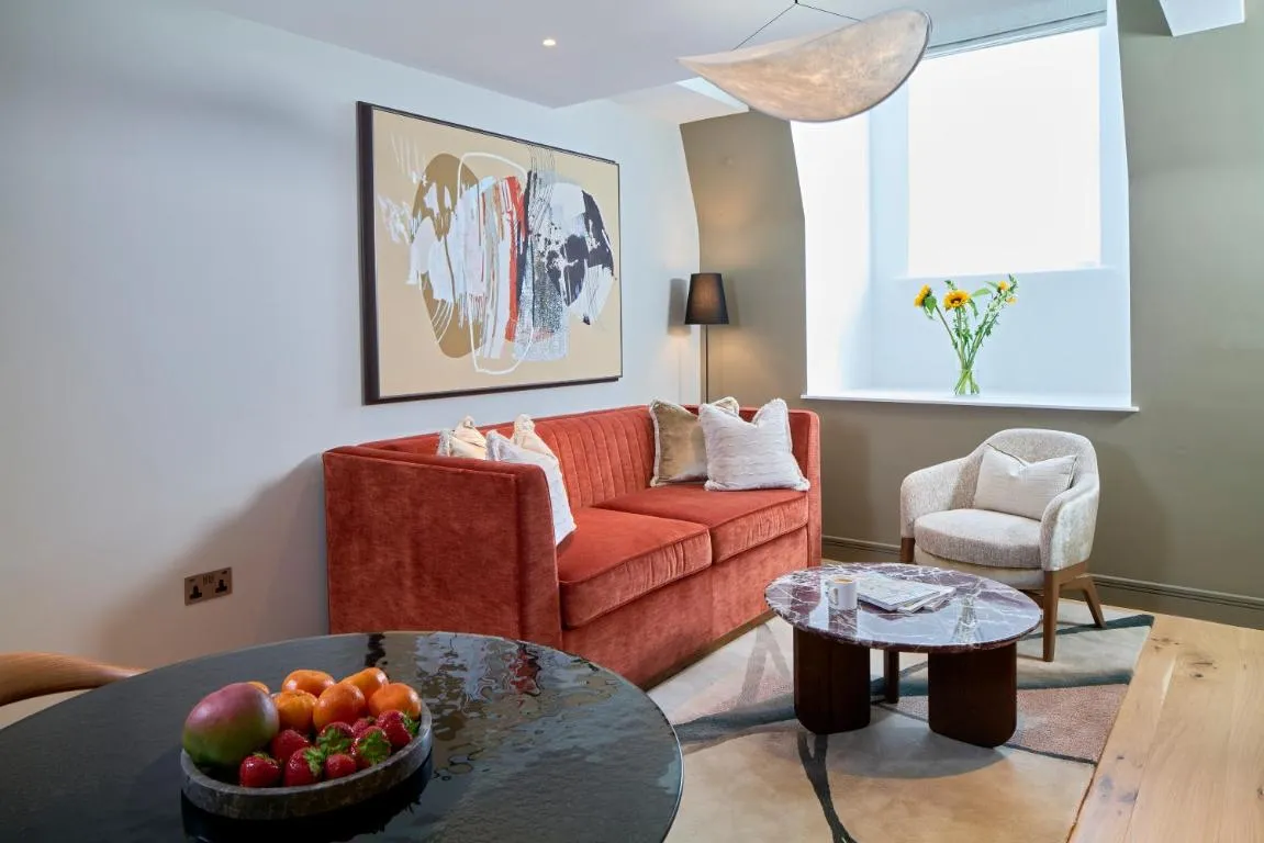 Image of Cheval Phoenix House at Sloane Square