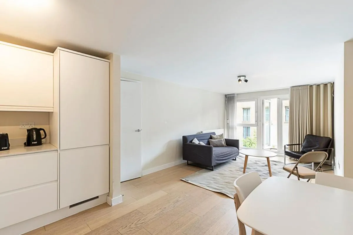 Image 5 of City Relay Sleek Apartment in Belgravia