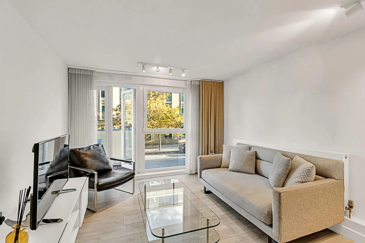 Image 5 of City Relay Urban Charm Chelsea Apartment