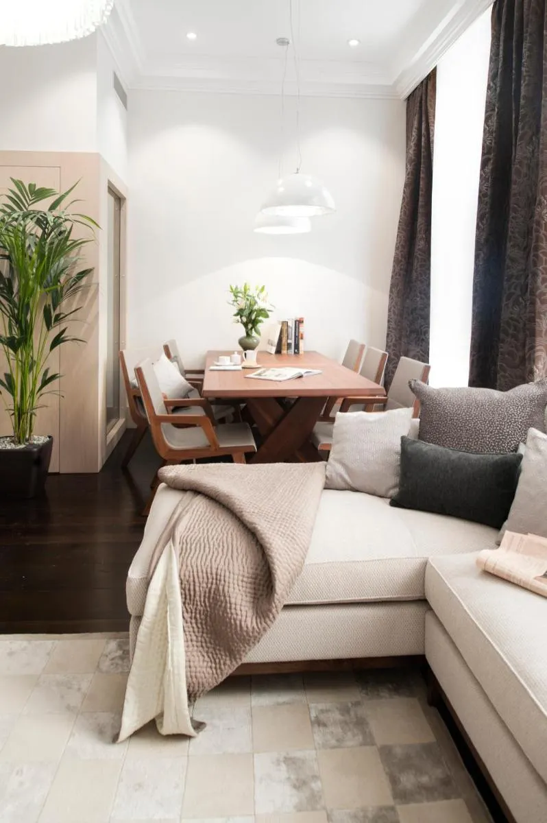 Image 6 of Claverley Court Apartments Knightsbridge