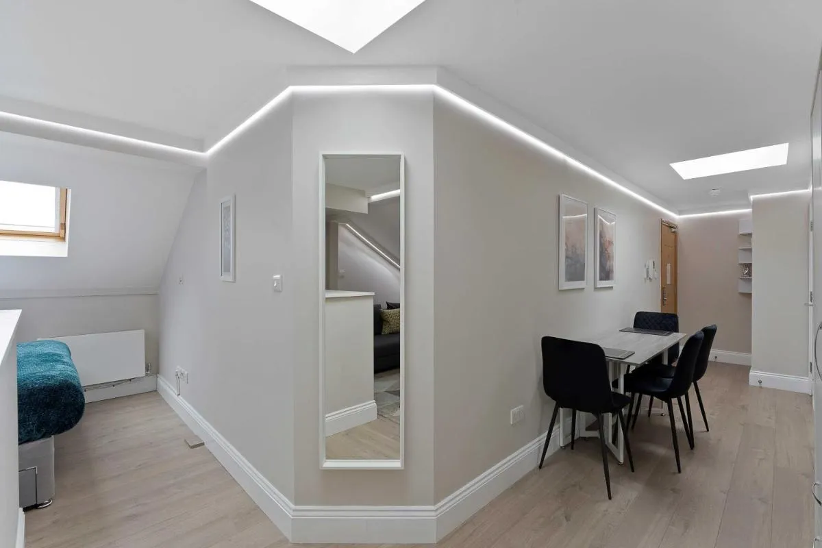 Image 4 of Cleveland Residences Russell Square