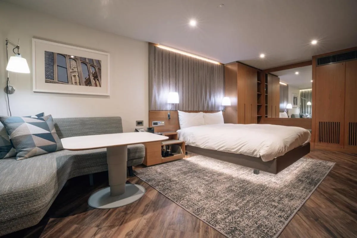 Image 3 of Club Quarters Hotel Covent Garden Holborn, London