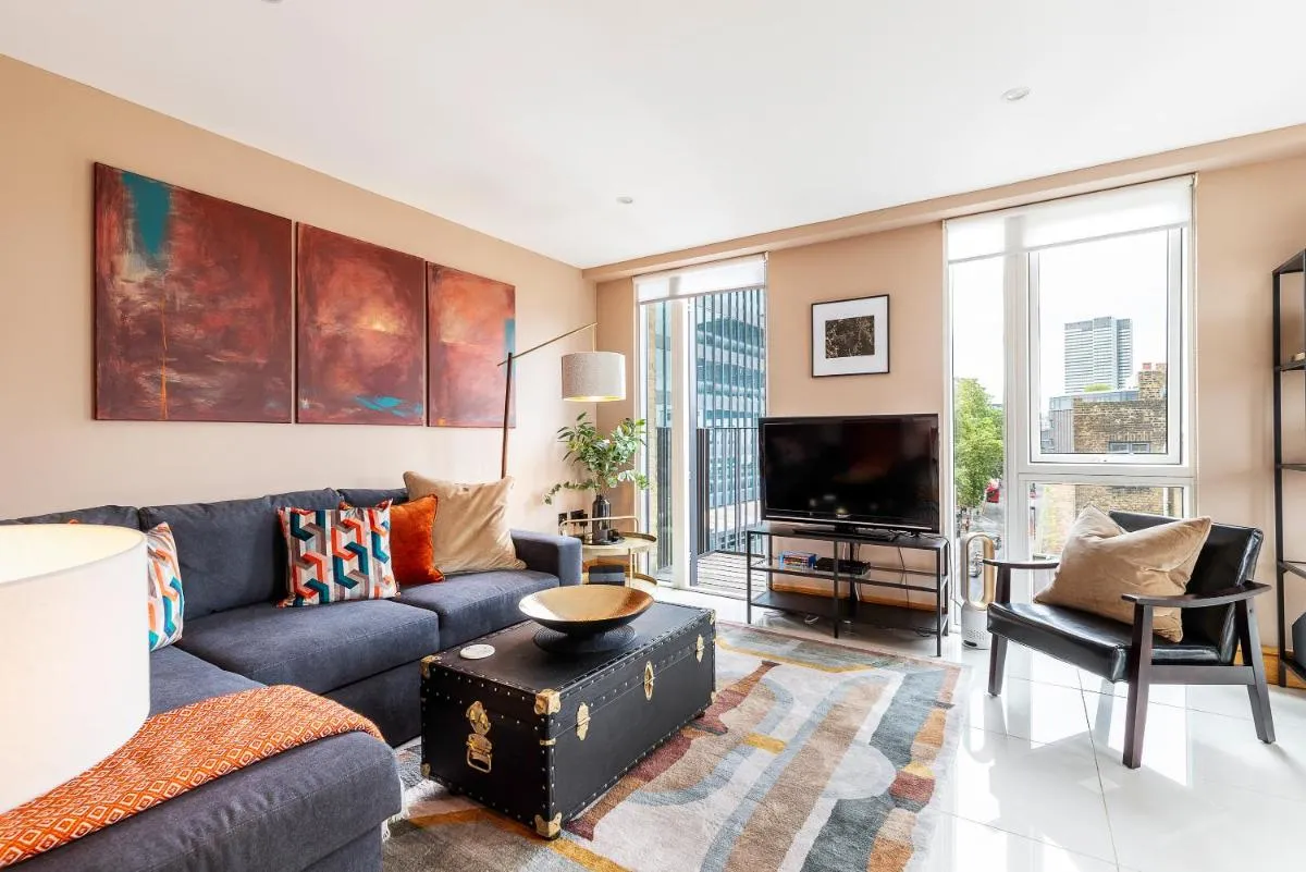 Image 4 of Convenient Euston London Apartment
