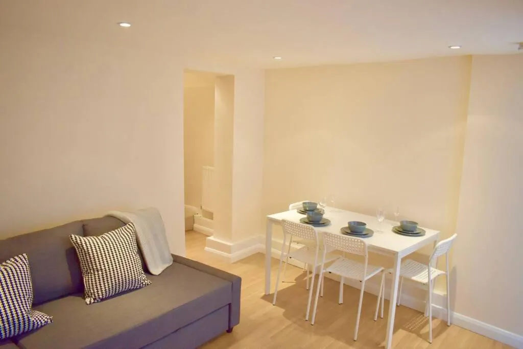 Image 2 of Cosy 1 bedroom flat near the London eye
