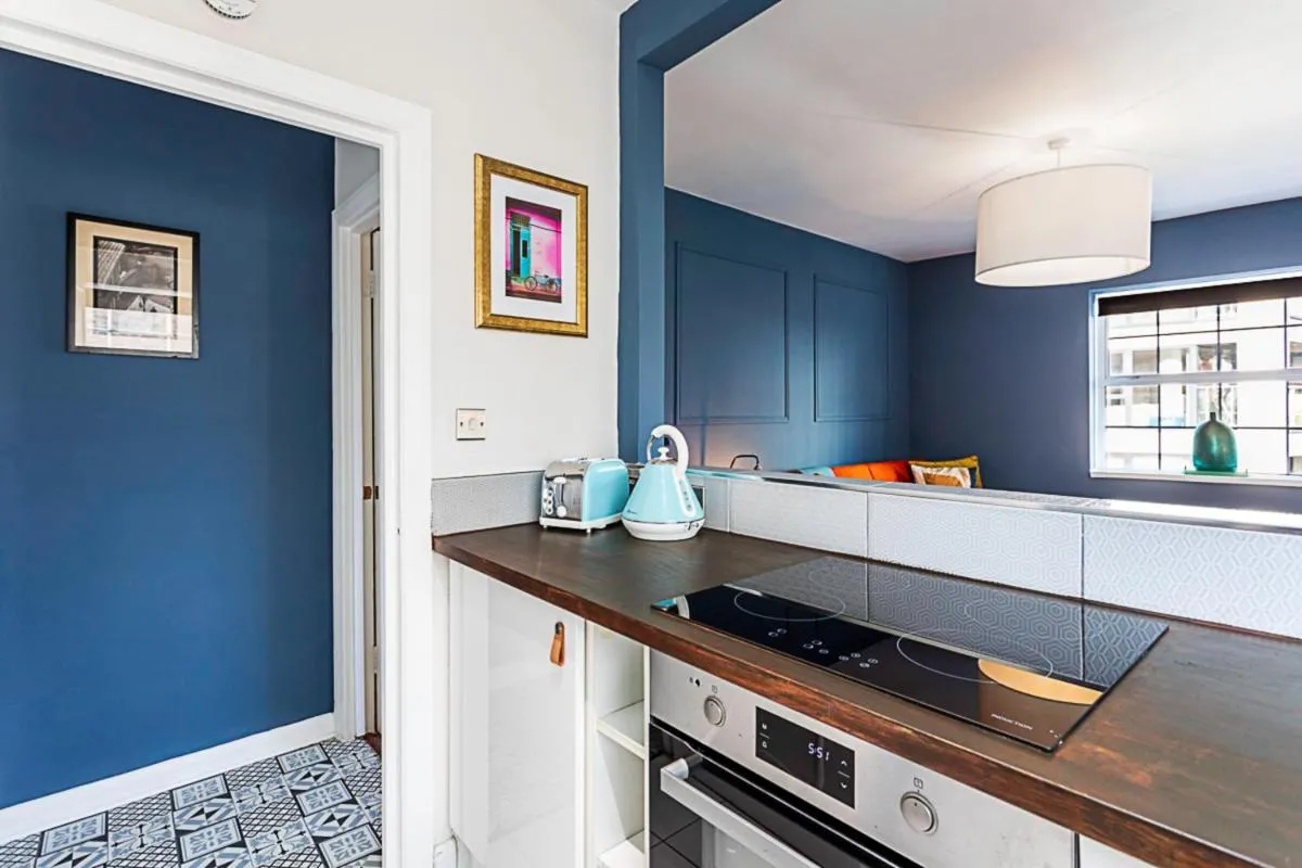 Image 5 of Cosy Spitalfields Hideaway