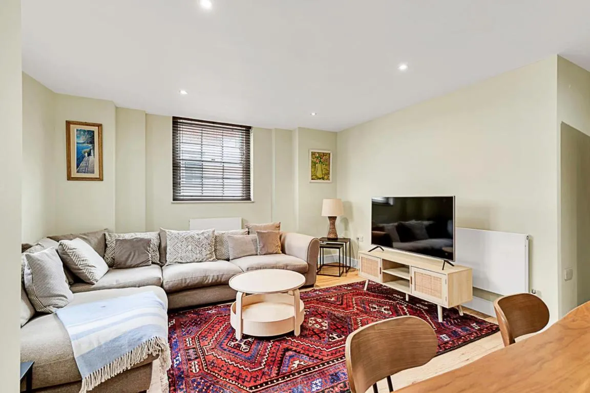Image of Cosy Urban Retreat