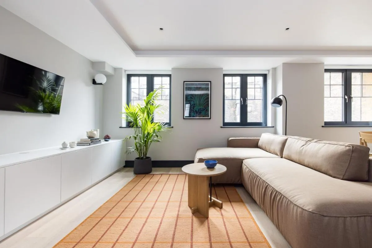Image 5 of Covent Garden Apartments