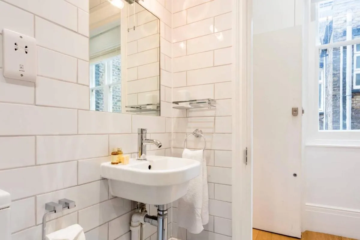 Image 2 of Covent Garden Apartments – Netflix and Nespresso