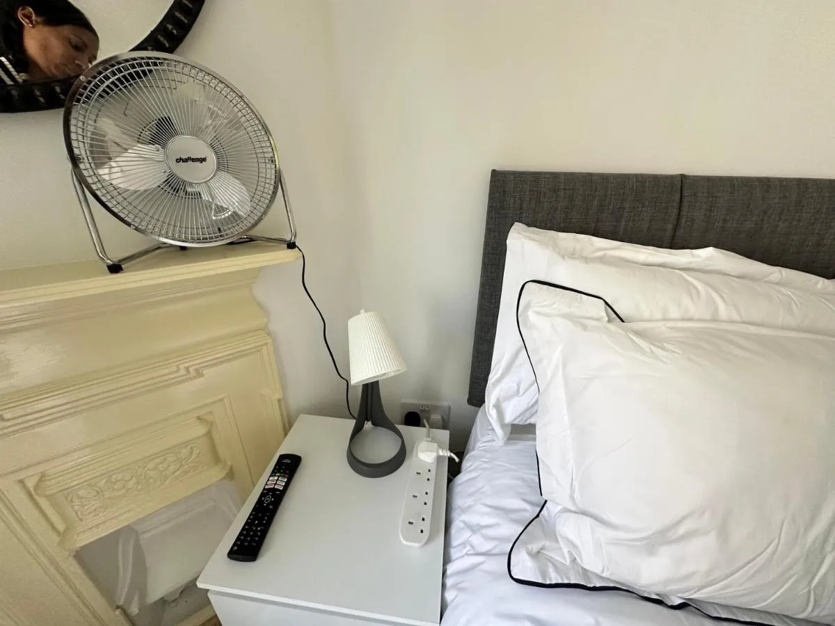 Image 1 of Covent Garden newly renovated apartment
