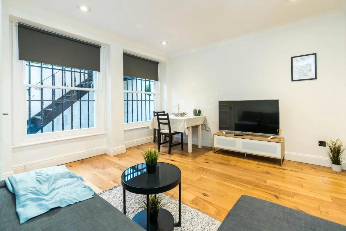 Image of Cozy 1 bedroom / Gloucester Road / Kensington
