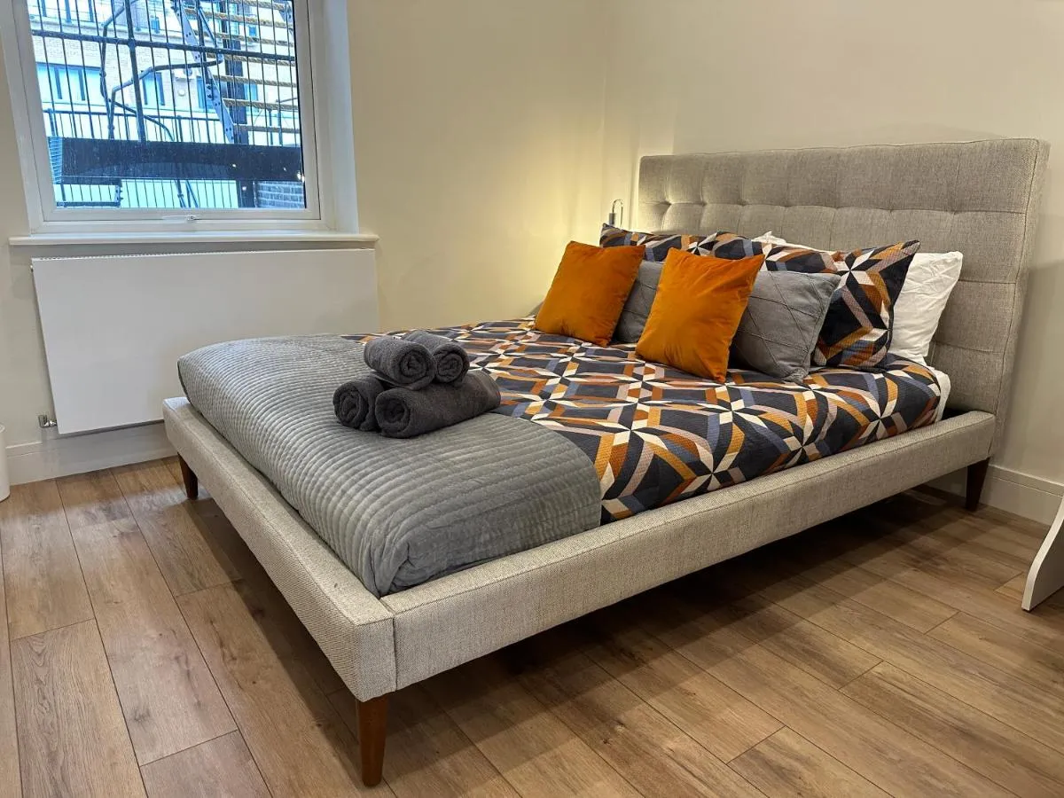 Image 5 of Cozy Flat in South Kensington