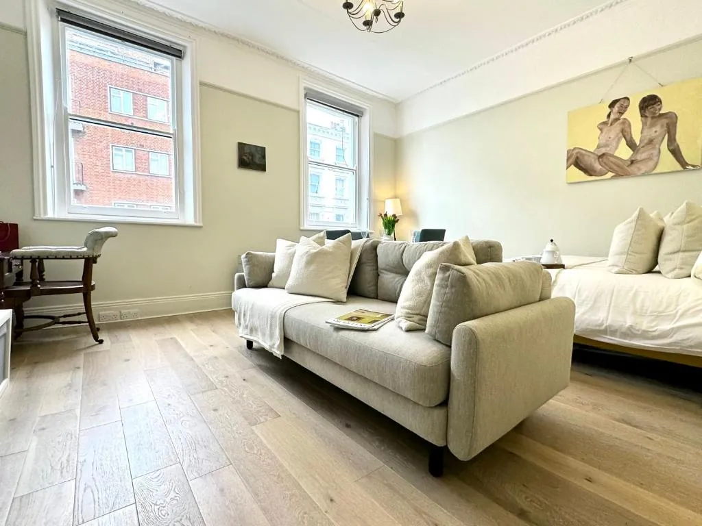 Image of Crawford Street Studio, by the Design Traveller