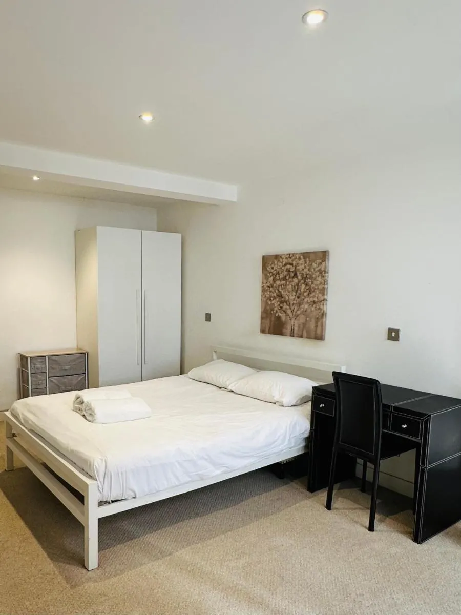 Image 3 of Cute and Comfy Studio in King’s Cross