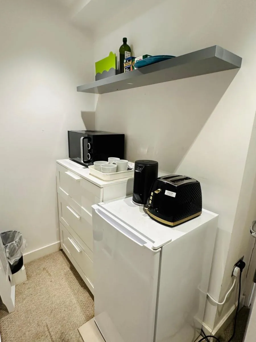 Image 4 of Cute and Comfy Studio in King’s Cross