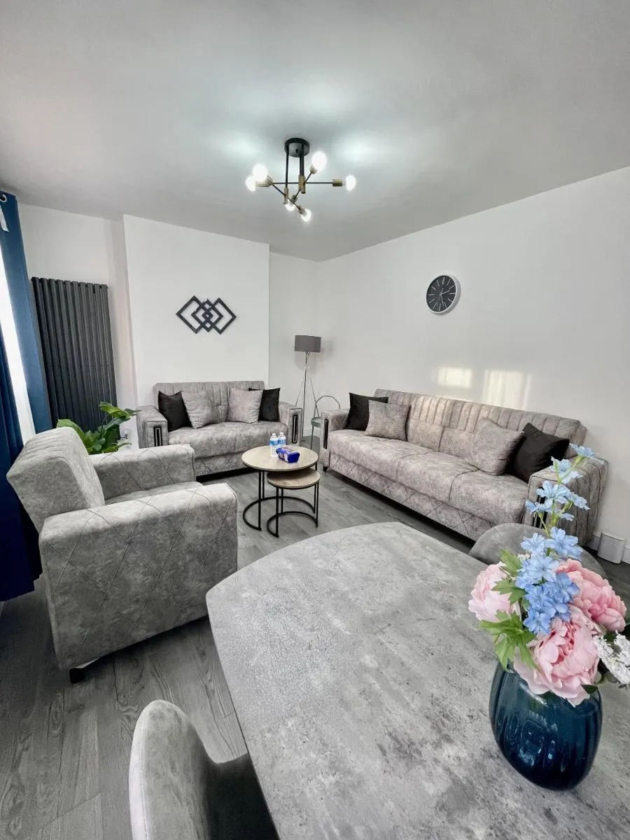 Image 3 of Deluxe Apartment – Next to Kings Cross – Eurostar & Euston Station