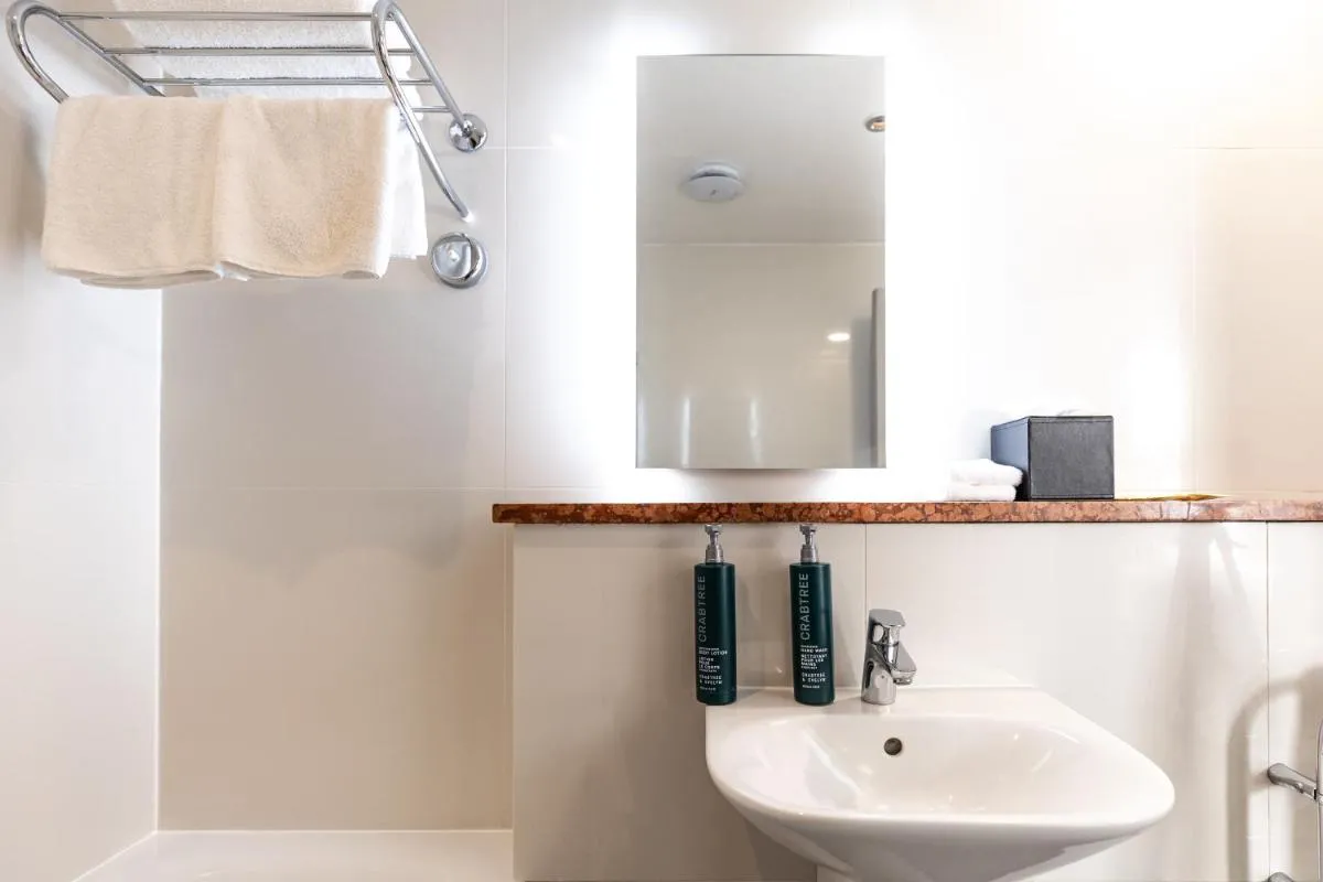 Image 2 of DoubleTree by Hilton London – West End