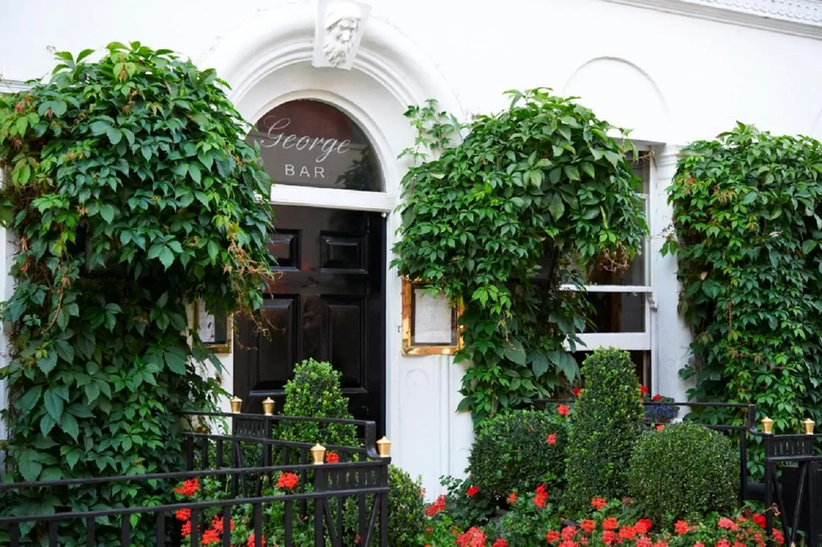 Image 1 of Durrants Hotel