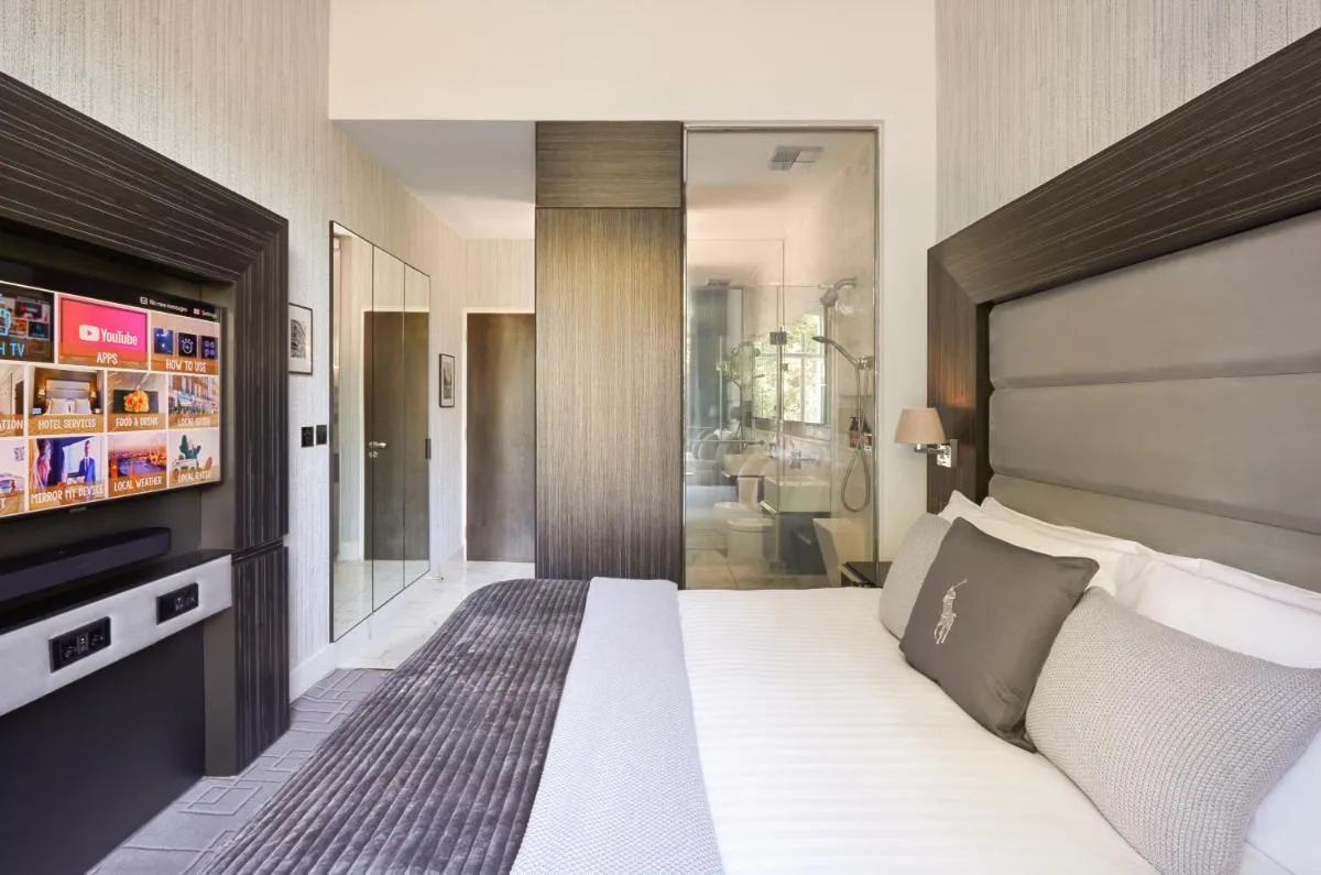 Image 4 of Eccleston Square Hotel