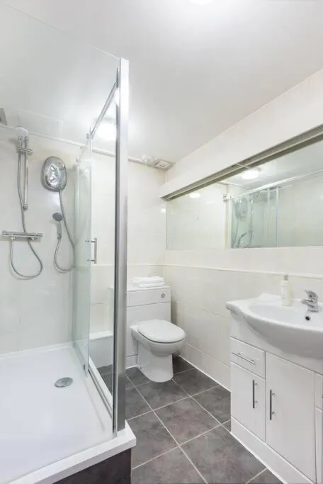 Image 3 of Fancy Marylebone 1 BR Haven