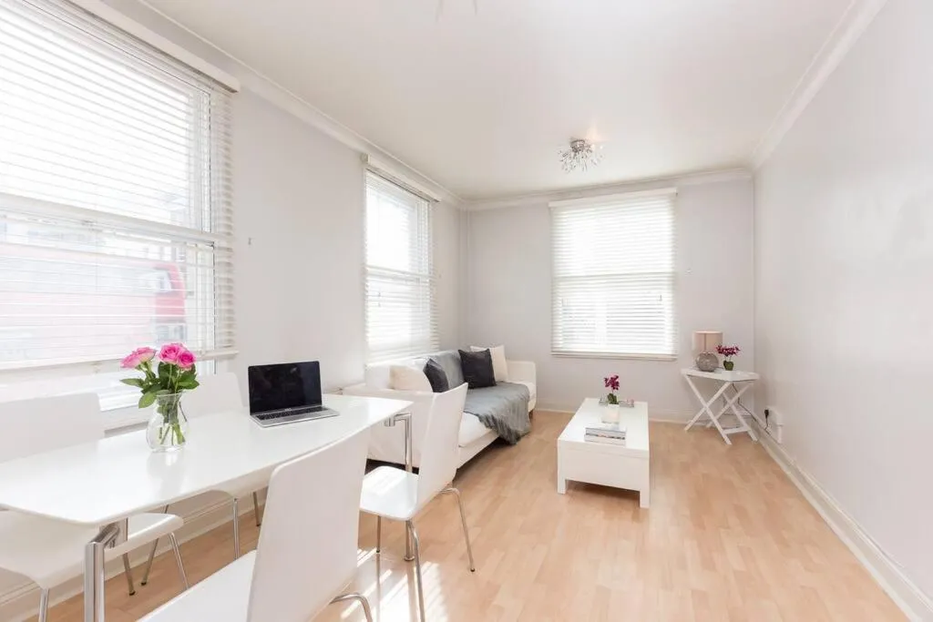 Image 6 of Fancy Marylebone 1 BR Haven