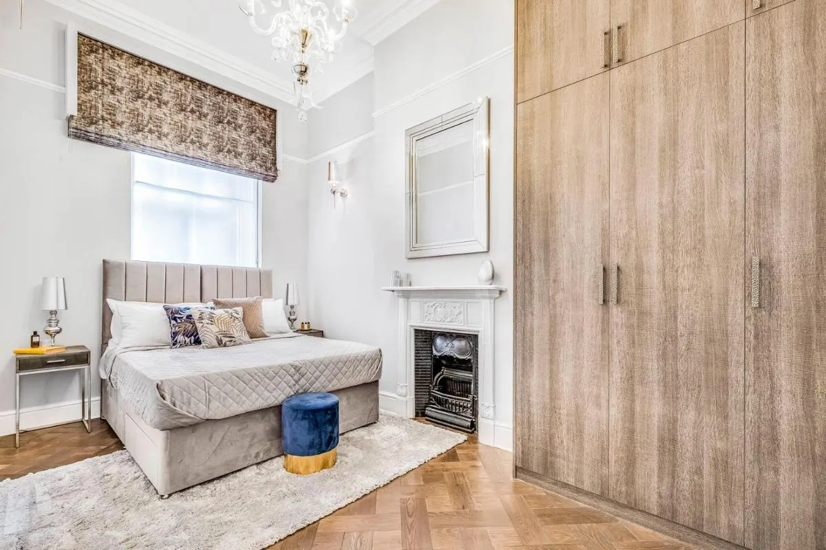 Image 6 of Flat in Chelsea