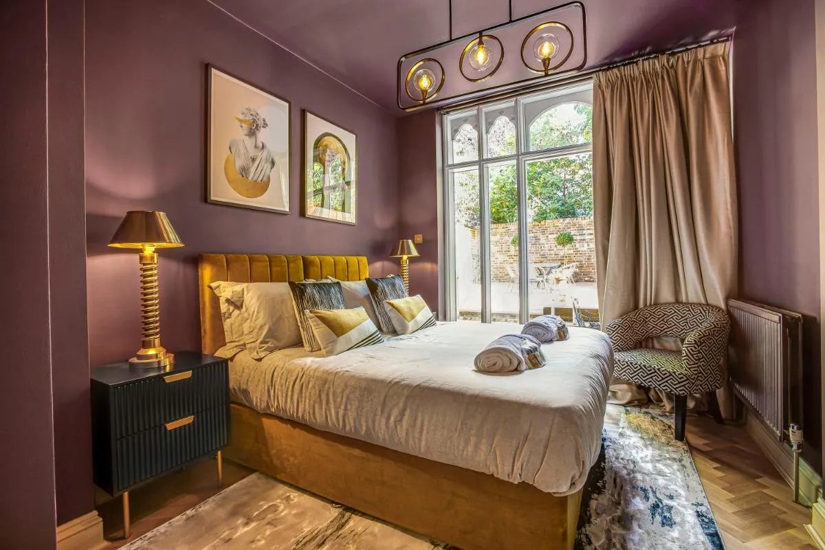 Image 6 of Flat in Earls Court