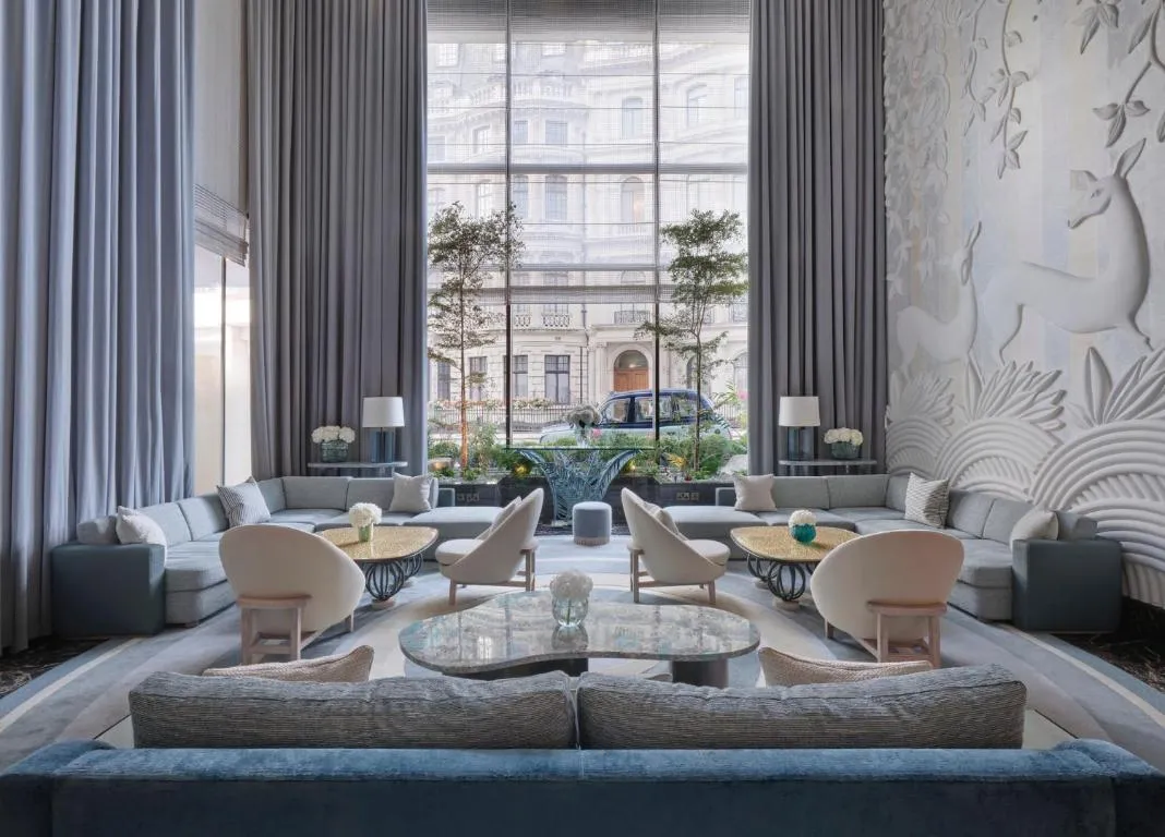 Image of Four Seasons Hotel London at Park Lane
