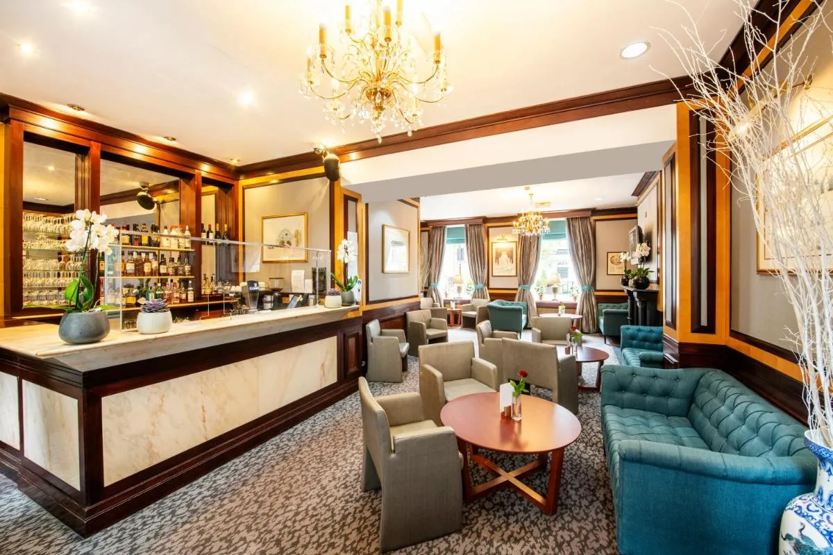 Image 4 of Gem Langham Court Hotel