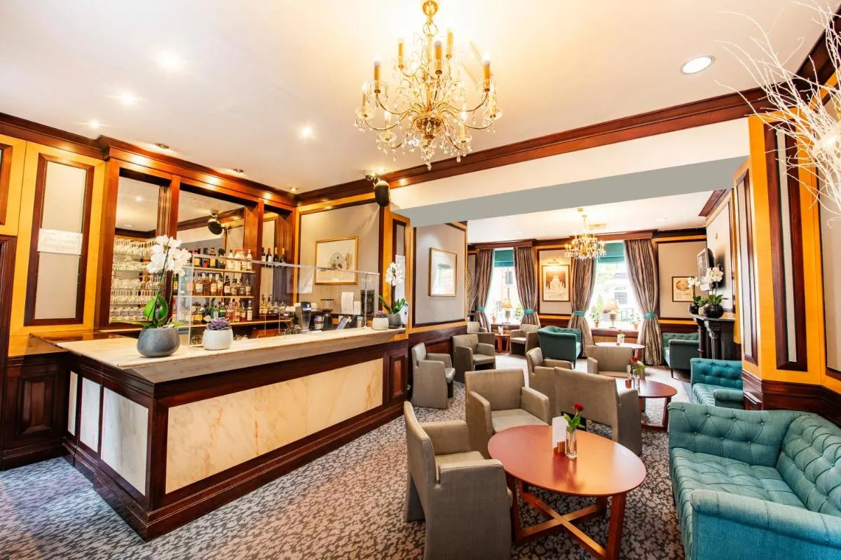 Image 3 of Gem Langham Court Hotel