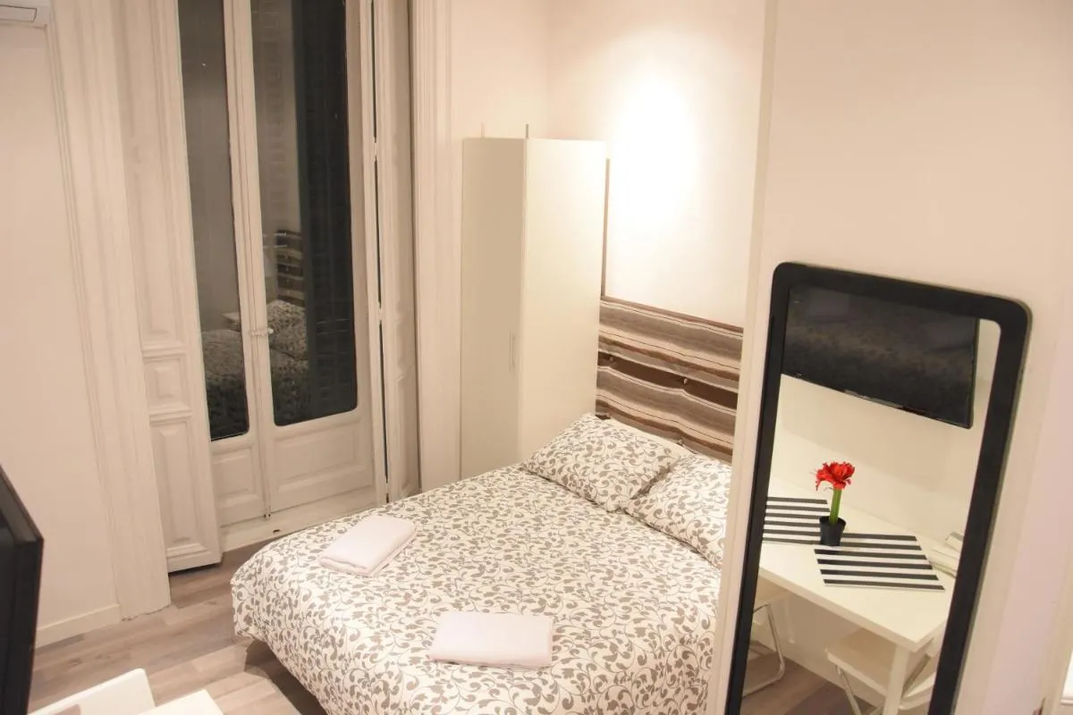 Image 3 of Gilbert accommodations
