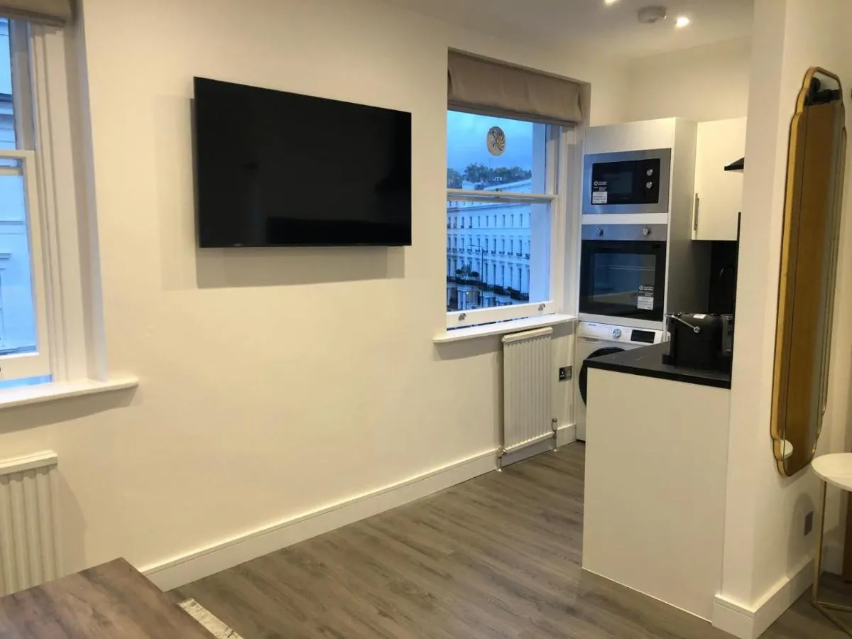 Image 1 of Gloucester Terrace