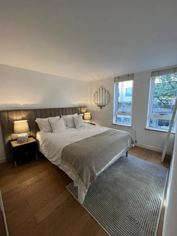 Image of Heart of Covent Garden central apartment – 2 bed